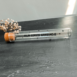 eerste armbandje bewaren